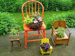 Birdies Raised Garden Beds Review Upcycled Container Gardens Planters And Vases Diy Garden Projects Chair Planter Garden Chairs