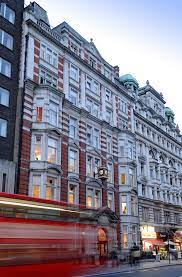 Landmass london is now a leader in its field of imaginative residential design and has evolved to offer development management services to private, corporate and investment clients worldwide. Group Language Courses London Holborn Spanish French German