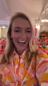 Live walk through from our @barefootwine x @influencehercollective x  @spoonuniversity event in Gainesville, FL! #IHCXBarefootFruitscato  #barefootwine #barefootfruitscato