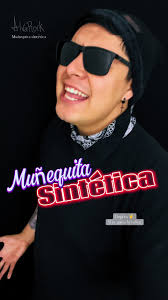 Muñequita Sintética