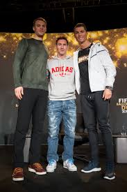 Id=hp_bn_1 go.al.com kajzer10 je napisao/la: Abby Wambach Lionel Messi Cristiano Ronaldo Marta Vieira Da Silva Manuel Neuer Nadine Kessler Cristiano Ronaldo And Manuel Neuer Photos Zimbio