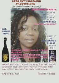 Deanna Randolph's Instagram, Twitter & Facebook