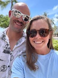 Repost @militaryinsiders with @make_repost ・・・ Hoist em' up . Marines with  Combat Logistics Battalion 3 prepare to connect an M777 Howitzer to a  CH-53E Super Stallion Helicopter with Marine Heavy Helicopter Squadron