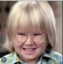 Cousin joins the Brady Bunch in 1974