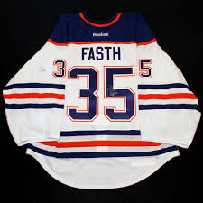 Från wikipedia, den fria encyklopedin. Viktor Fasth 35 Autographed 2014 15 Edmonton Oilers Vs Calgary Flames Battle Of Alberta Game Worn Jersey Nhl Auctions