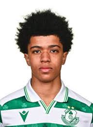 Archie Quinn's Instagram, Twitter & Facebook