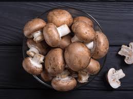 In a medium bowl, toss the mushrooms and onions in the lemon juice, coconut aminos, and ground coriander. Mushrooms Nutritional Value And Health Benefits