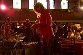 Some guests arrive early at the reception. How To Host A Fabulous Cocktail Wedding Reception Devour