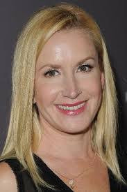 Jackie Shea's Instagram, Twitter & Facebook