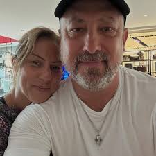 Where did he go?!? 😅... IG//svengudvunsun