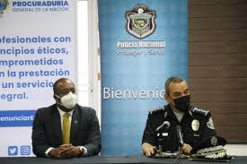 Deutschlands bester online shop für spirituosen. Policia Nacional S Tweet Con La Operacionneptuno Hemos Logrado Darle Un Duro Golpe Al Crimen Organizado Dijo El Director General Gabriel Medina Delgado Sintregua Trendsmap