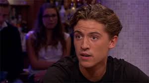Mijn vriend cooper, had lil kleine geschoten, hij is bekend van het liedje drank en drugs die jullie vast wel zangers kapsels mannen muziek acteurs kapsels knappe jongens rappers. Is Lil Kleine Nog Wel Geschikt Als Moreel Kompas