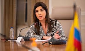 Esteban moctezuma puntualizó que los estados en verde podrán volver a clases presenciales en 2021, siguiendo medidas sanitarias estatales. Gobierno Nacional Mantendra Medida De Clases Virtuales Y Trabajo En Casa En Colegios Y Universidades Hasta El Proximo 30 De Julio Por Covid 19