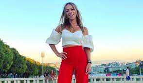 As mulheres são tão ensinadas no. Joana Amaral Dias Arrasada Por Surgir Em Biquini Super Cavado Acho Que A Cueca Esta Ao Contrario
