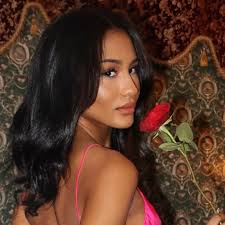 Instagram photo by DUYGU AY COLLECTION • Jan 27, 2023 at 8:17 AM