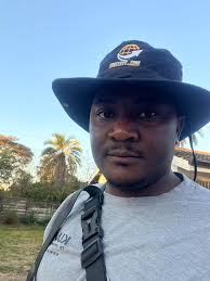 Number of crops planted: zero Number of livestock: zero Money made from  farming: $zero Farming experience: 2 weeks of confusion and taking selfies  muma farm evamwe 😹 Mukai tiende kumunda. 😁