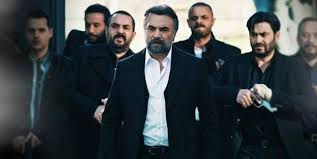 Oktay kaynarca news, gossip, photos of oktay kaynarca, biography, oktay kaynarca girlfriend list 2016. Oktay Kaynarca Paylasti Edho Hayranlari Yikildi