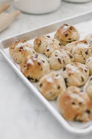 Martha s favorite ideas for a halloween party martha stewart. Making Hot Cross Buns For The First Time Step By Step Guide Through Martha Stewart S Hot Cross Buns Recipe Tuckamore Homestead