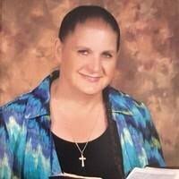 Cora Carmack Obituary