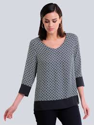 Mais s'il s'agit d'un mariage bohème, osez le chemisier en jean fluide avec. Tunique Pour Femme Chic Tendance Laurakent Fr