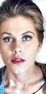 Elizabeth Montgomery, best known for her role as Samantha Stephens