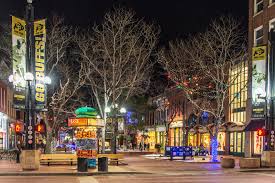 Police in boulder, colorado have surrounded a grocery store after reports of shots fired. Pearl Street Mall Boulder Co Downtown Boulder Mall Promenade