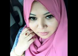 Semuanya nak kaya cepat je. Jutawan Jamu Ini Akhirnya Tinggalkan Suami Penagih Dadah Gila Seks Kaki Pukul
