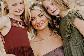 Fall Family picture dump! @elliesandersphotography hits it out of the park  as usual! Thank you Ellie!