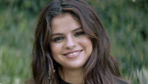 Female celebrities that first name starts with m. 41 Celebrities Who Believe In Ghosts The Paranormal Higgypop S Paranormal Hub