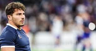 Antoine Dupont : pourquoi la suspension du capitaine du XV de France a été  diminuée