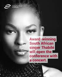 Dada Masilo/The Dance Factory with "Hamlet" from 25 to 29 September 2024 in  Hamburg!! The South African choreographer and dancer Dada Masilo returns to  the Kampnagel stage in Hamburg with ten dancers