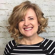 Lisa Enos's Instagram, Twitter & Facebook