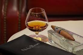 25 spot on this list. Indianapolis Top 4 Cocktail Bars To Visit Now