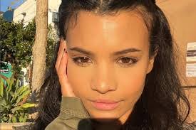 Jackie Howard's Instagram, Twitter & Facebook