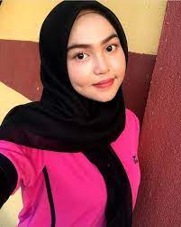 Lola Siska Lolasiska20 Instagram Photos And Videos Girl Hijab Hijab Chic Fashion