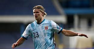 Real madrid and barcelona are battling for bayern munich's david alaba and borussia dortmund's erling haaland. Erling Haaland Only Wants Barcelona Or Real Madrid Report Barcelonarealmadrid Com