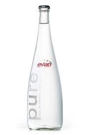 We have been reducing our carbon impact and use 100% renewable energy. Evian Pure Dizajn Upakovki Upakovka Butylka