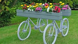 Kreative Garten Deko Ideen Mit Alten Fahrradern Garten Deko Ideen Garten Deko Pflanzenkubel Fur Den Garten