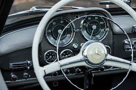 23 Photos Of A Flawless 1960 Mercedes Benz 190sl Benz Mercedes Benz Mercedes