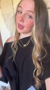 Heidi Carrillo's Instagram, Twitter & Facebook