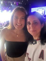 Emily Wentzell's Instagram, Twitter & Facebook