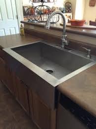 apron front kitchen sink