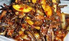 Meski memiliki bentuk yang kecil namun ikan teri sangat lezat dan enak kala disantap. Cara Membuat Sambal Jengkol Teri Pedas Resep Masakan Indonesia