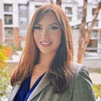 Kristine Stafford's Instagram, Twitter & Facebook