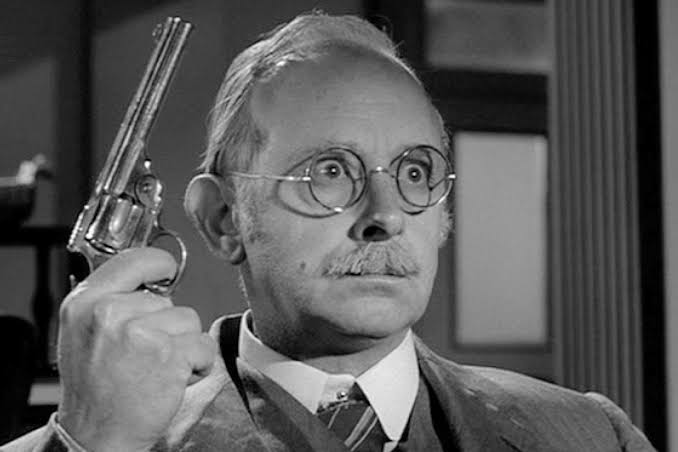 Alfred Hitchcock Presents" The Cheney Vase (TV Episode 1955) - IMDb