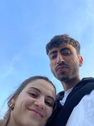 Hello everyone,** 👋 We're Pri and Valen, a calm and responsible couple  currently looking for a **place to stay urgently starting tomorrow  (Tuesday, October 28)**. We both work and study online. We're