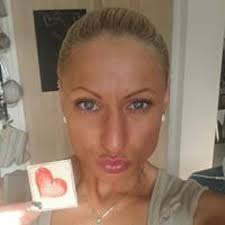 Stream Dana Bode music