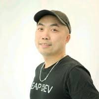 Danny Pan's Instagram, Twitter & Facebook