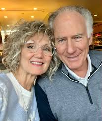 Introducing the new owners of Riverview Coffee