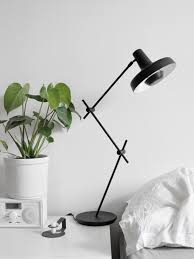 Arigato Table Designort Com Moderne Lampen Lampen Und Leuchten Lampe